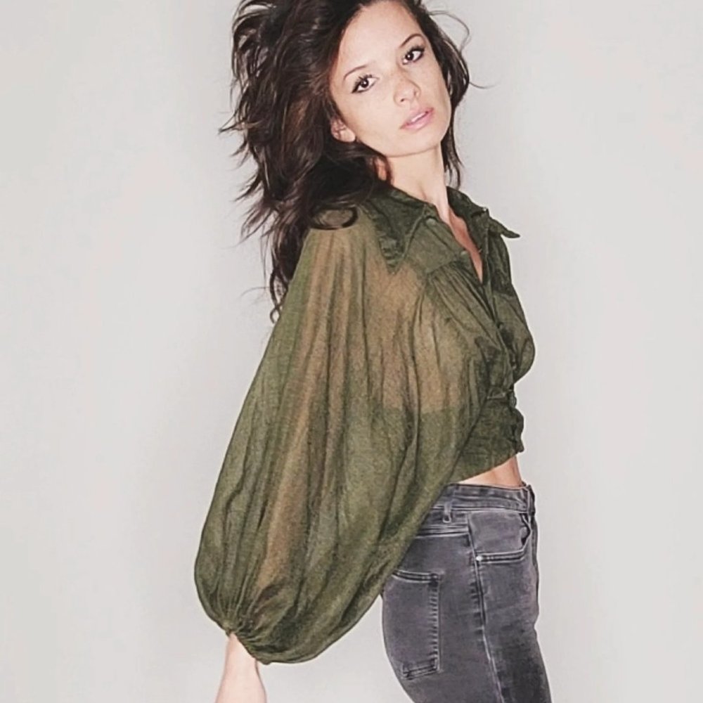 70s Vintage Roberta Vercellino y Luis Balloon Sleeve Crop Top Gauze Blouse | XS